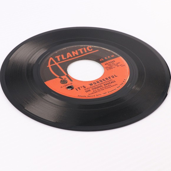 The Young Rascals, It's Wonderful/ Of Course 45 rpm 7" Single Record 45-2463 SRC - Picture 3 of 8